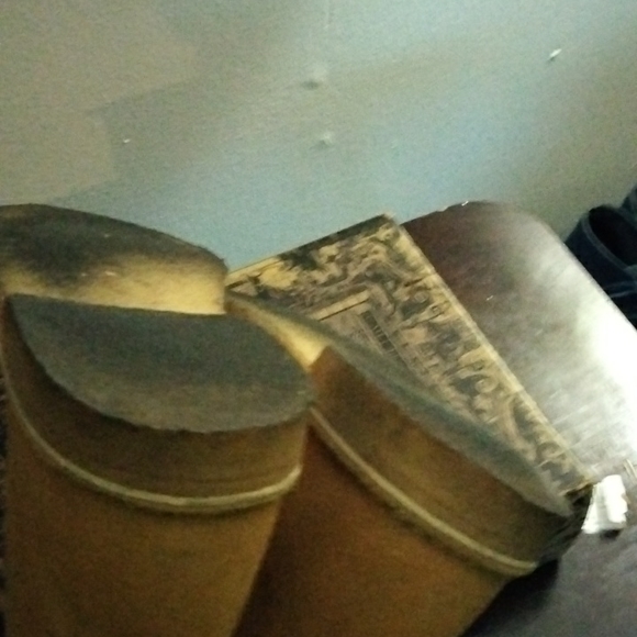 Gently wore men's Clarks size 12 - Picture 7 of 8